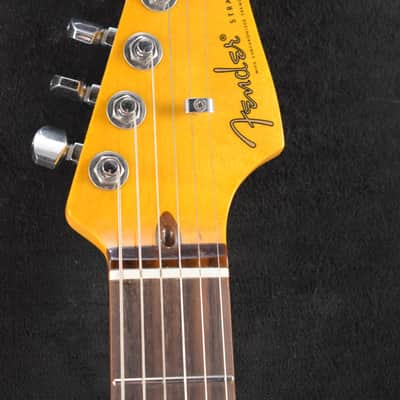 Fender American Ultra Luxe Vintage '60s Stratocaster HSS Sea Foam Green Rosewood Fingerboard image 5