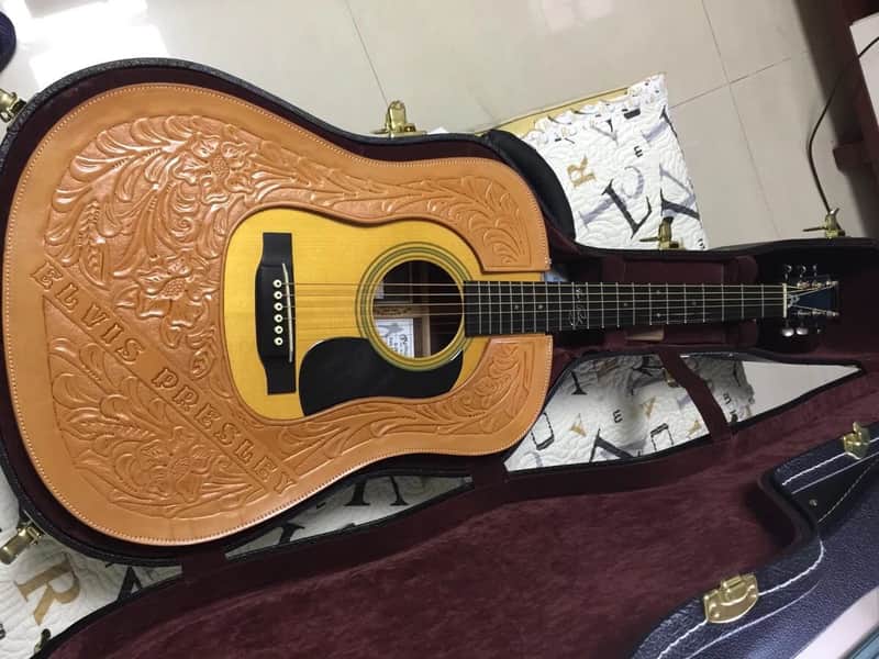 Martin D28M Elvis Presley 2007 Acoustic Guitar Natural image 1