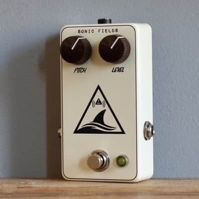 Sonic Fields Lo-Fi Surf Siren image 3