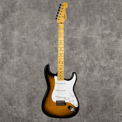 Tokai TST 50 Goldstar Two Tone Sunburst 50's Strat.  With Tokai Tweed hard case image 3