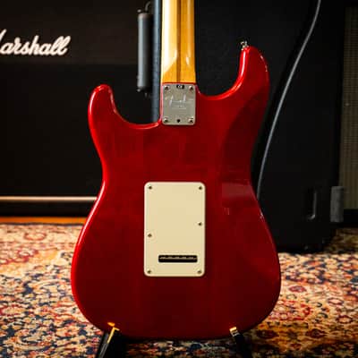Fender American Deluxe Stratocaster with Maple Fretboard 2002 image 5