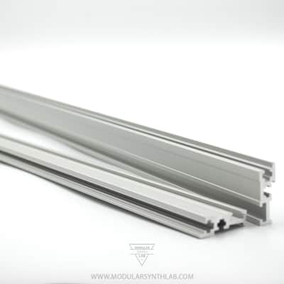 114HP Eurorack Rail SILVER image 3