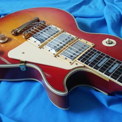 Greco EG-500 (mod EG-600 Ace Frehley 3 pickups) Super Real image 10
