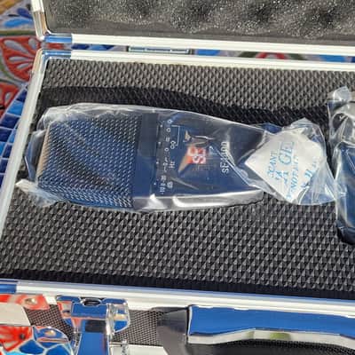 sE Electronics sE4400 (2ND GEN) Large Diaphragm Multipattern Condenser Microphone - With Shock Mount, and Hard Case! ** FREE SHIPPING!** image 2