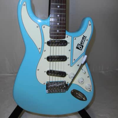 Burns Cobra Club Series Sonic Blue, nice! image 6