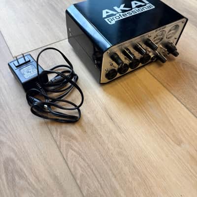 Akai EIE Pro USB 2.0 Audio Interface 2010s - Silver image 1