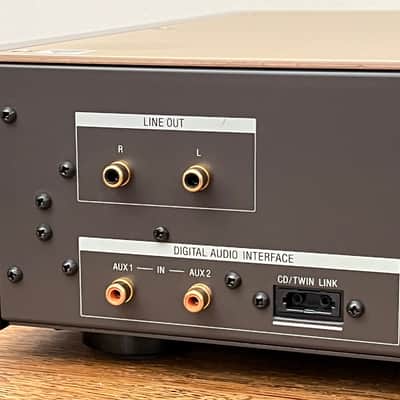 Sony CDP-R1+DAS-R1-Top of the line Cd Player and DA Converter image 17