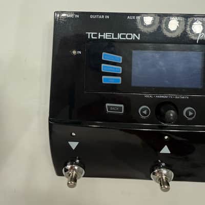 Immagine TC Helicon Voicelive Play Acoustic Vocal Multi Effect Processor Pedal + PSU - 4