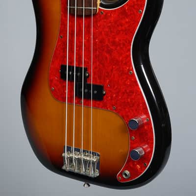 Fender Japan PB-62 Precision Bass Reissue CIJ 1997 - Three Tone Sunburst image 3