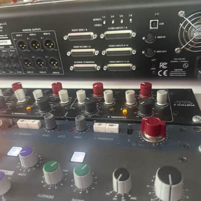 Rupert Neve Designs 5060 Centerpiece 24 x 2 Desktop Mixer 2013 - Present - White + Vandamme Multicore DB25 to DB25 8 ins / 8 out cable image 5
