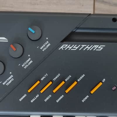 SIEL MK-370 (Italy, 1986) – Rare PCM Toy Keyboard Synth with Arpeggiator & Drums + original power supply image 3