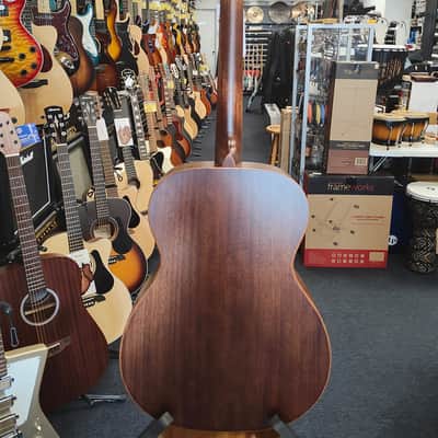 Martin StreetMaster Series 000-15M Acoustic Guitar w/ Gig Bag image 4