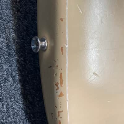 Fender Highway One Stratocaster with Maple Fretboard 2006 - 2009 - Honey Blonde Transparent image 17