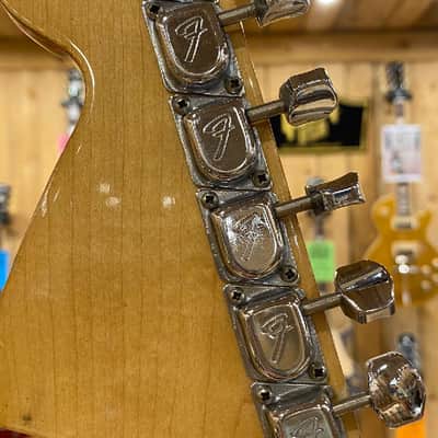 Fender Stratocaster 3-Color Sunburst 1975 Ex Demo image 21