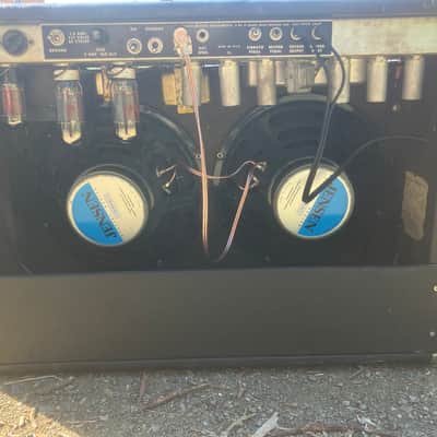 Fender Pro Reverb "Drip Edge" 2-Channel 40-Watt 2x12" Guitar Combo 1968 - 1969 - Silverface image 8