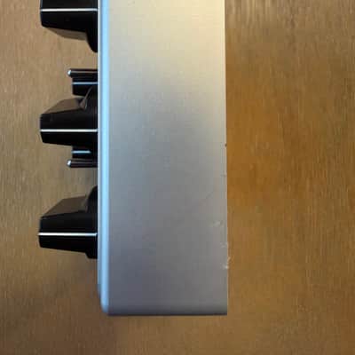 Darkglass Electronics Vintage Deluxe V2 2016 - 2018 - Silver image 3