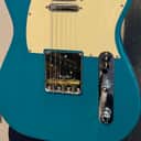 Fender American Professional II Telecaster with Maple Fretboard 2020 - Present Miami Blue