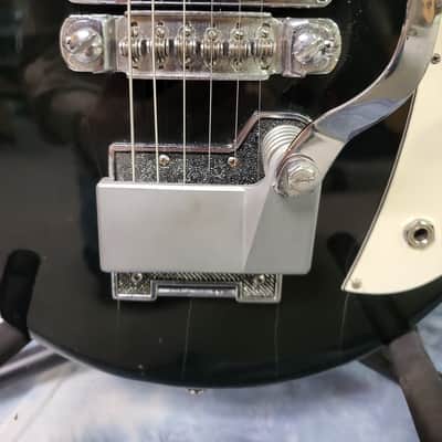 Video Demo 1967 Teisco May Queen Black White Pro Setup New Strings Hard Shell Case image 3