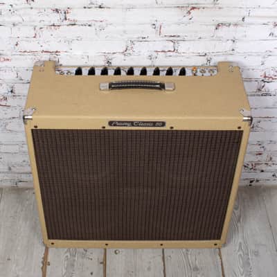 Peavey - Classic 50 2x10" 50W Tube Guitar Combo Amplifier - Tweed USED image 2