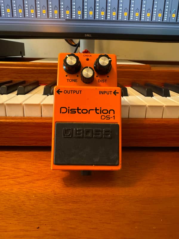 Boss DS-1 Distortion (Silver Label) 1994 - Present - Orange image 1