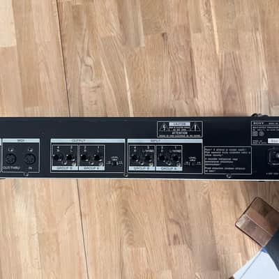 Sony DPS-V55 Multi-Effect Processor 1990s - Gray image 2