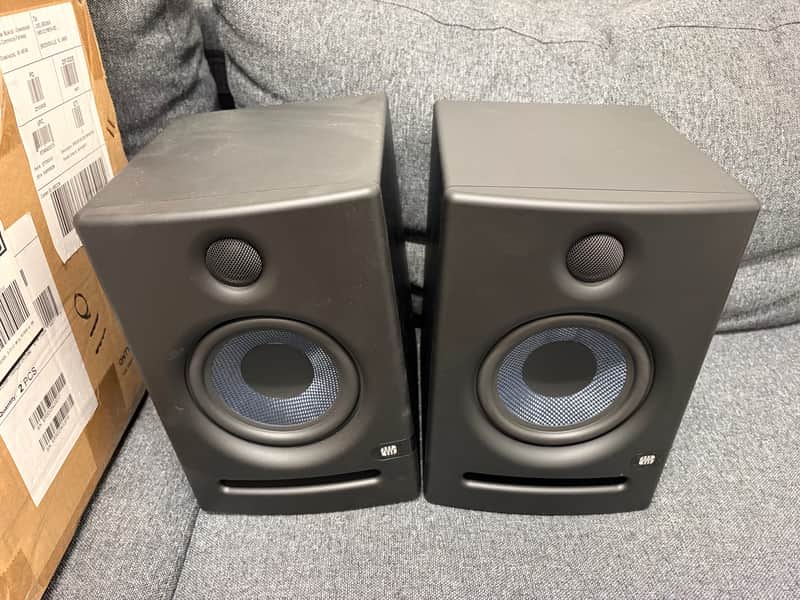 PreSonus Eris E5 2-Way 5" Active Studio Monitors 2013 - Present - Black image 1