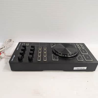 Behringer CMD PL-1 Deck-Based DJ Controller 2010s - Standard image 4