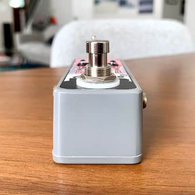 The Abe+ ABY True Bypass AB & Y Switch Utility Pedal (Gray) image 6