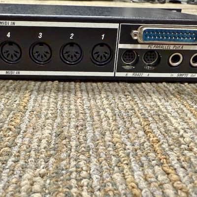 MOTU (Mark Of The Unicorn) Express XT, 8X8 MIDI Interface, (Not USB), Very Good Condition image 13