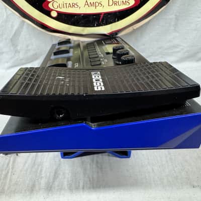 Boss GT-1 gt1 Guitar Multi-Effects Processor Pedal image 5