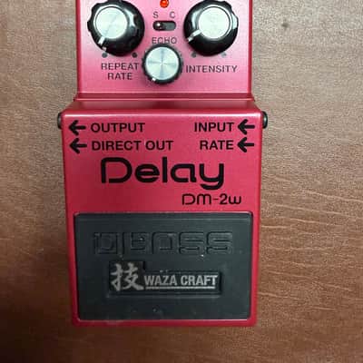 Boss DM-2W Delay Waza Craft 2015 - Present - Pink image 2