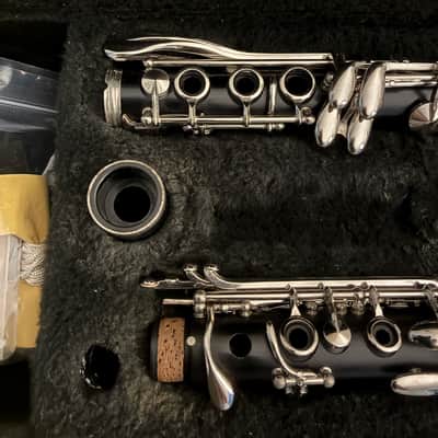Vito LeBlanc Clarinet | Case | Mouthpiece | Supplies | Recent Service image 2
