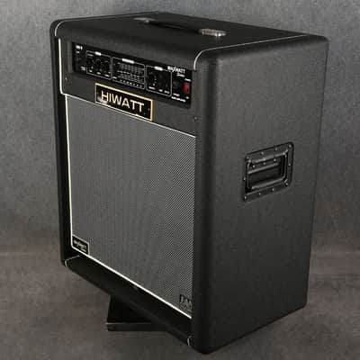 Hiwatt Maxwatt Series B150 15 Bass Combo - 2nd Hand image 5