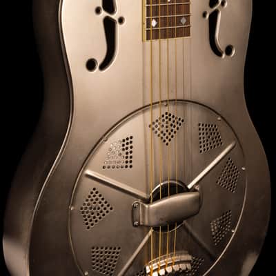 2004 National Resonator V.S. Delphi Deluxe image 5