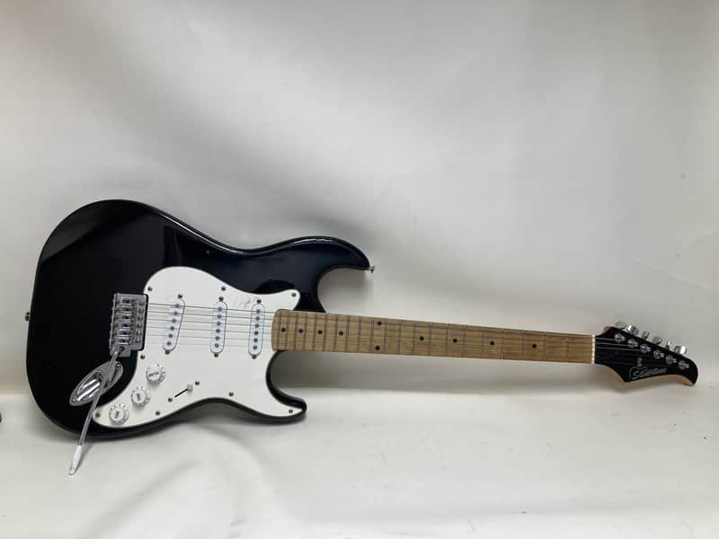 Silvertone Electric Guitar image 1