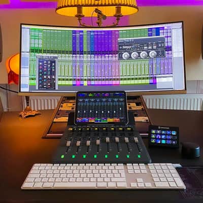 Avid S1 + Pro Tools Dock 2020s - Black image 2