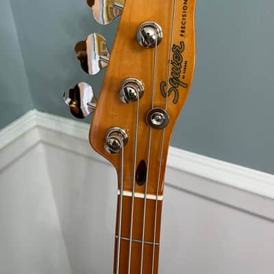 Squier 50s Vibe Precision Sting bass sunburst 2021 electric bass guitar image 6