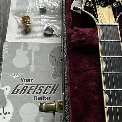 2024 Gretsch G6134TG Gold Paisley Penguin Bigsby Limited Edition image 12