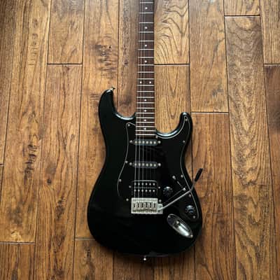 1980s Fender STM-60 Stratocaster Black HSS 'E' Serial Shreddy Electric Guitar MIJ Japan Fujigen Factory image 2