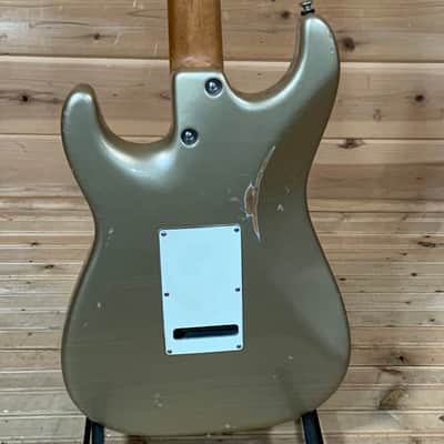 Tom Anderson Icon Classic Distressed Electric Guitar - Shoreline Gold image 4