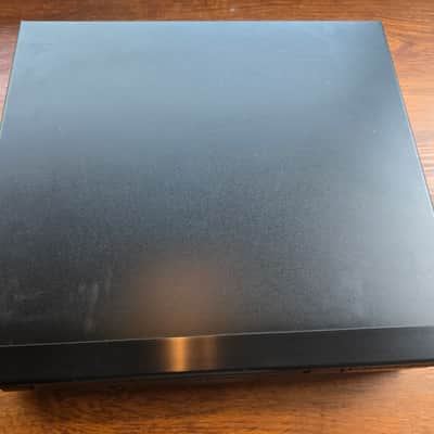 Onkyo DX-C330 6 disc CD player March 1996 - Black image 9