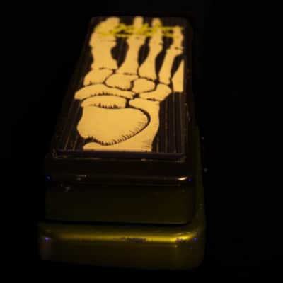Dunlop KH95 Kirk Hammett Signature Cry Baby + Box image 3