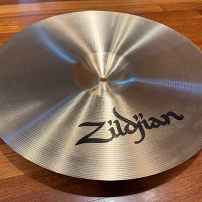 Zildjian 18" A Series Medium Thin Crash Cymbal 2013 - Present - Traditional image 8