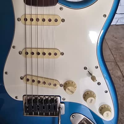 Squier Classic Vibe '60s Partscaster with Laurel Fretboard 2019 - Present - Lake Placid Blue image 3