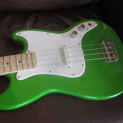 Fender Squier Sonic Bronco Electric Bass 4-String - Lime Green image 2