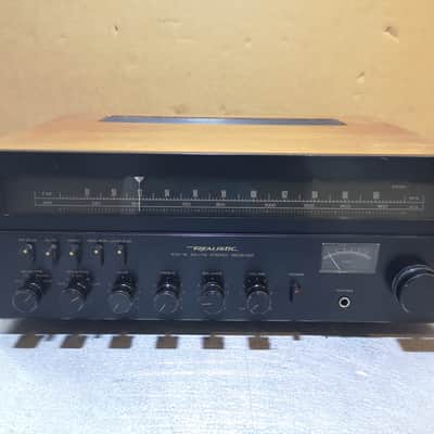 Realistic STA-78 Vintage Analogue AM FM Stereo Receiver Very Good Condition - image 1