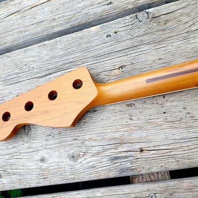 Jazz Bass neck,  roasted maple image 4
