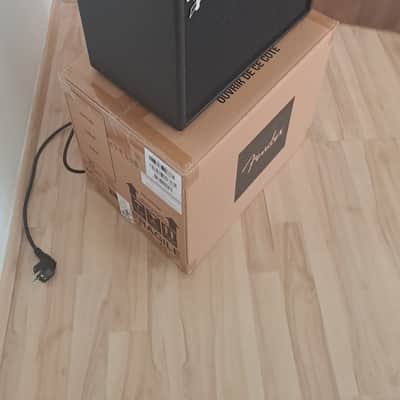 Fender Mustang LT25 25-Watt 1x8" Digital Modeling Guitar Combo Amp 230V EU image 4