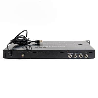 Boss CE-300 Super Chorus Rackmount Stereo Chorus - Classic Boss Bucket Brigade Modulation image 4