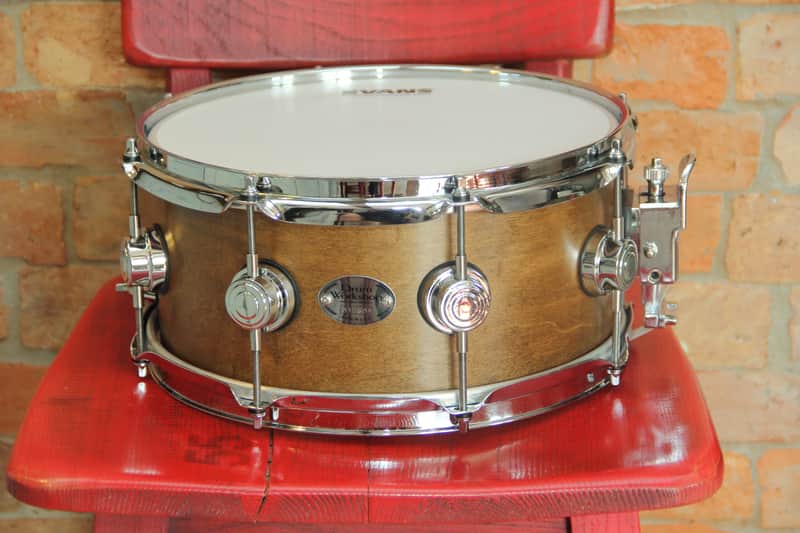 DW Drum Workshop snare 12x6 image 1
